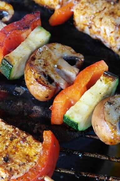 Marché nocturne festif